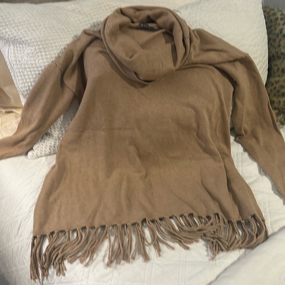 Elliott Lauren small fringe hem cowl neck sweater